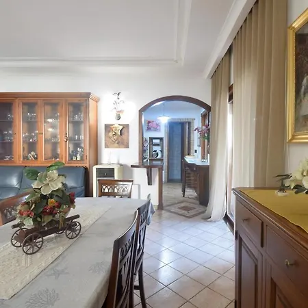 Amazing In With Kitchen