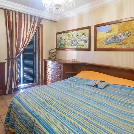 Amazing In With Kitchen Appartamento